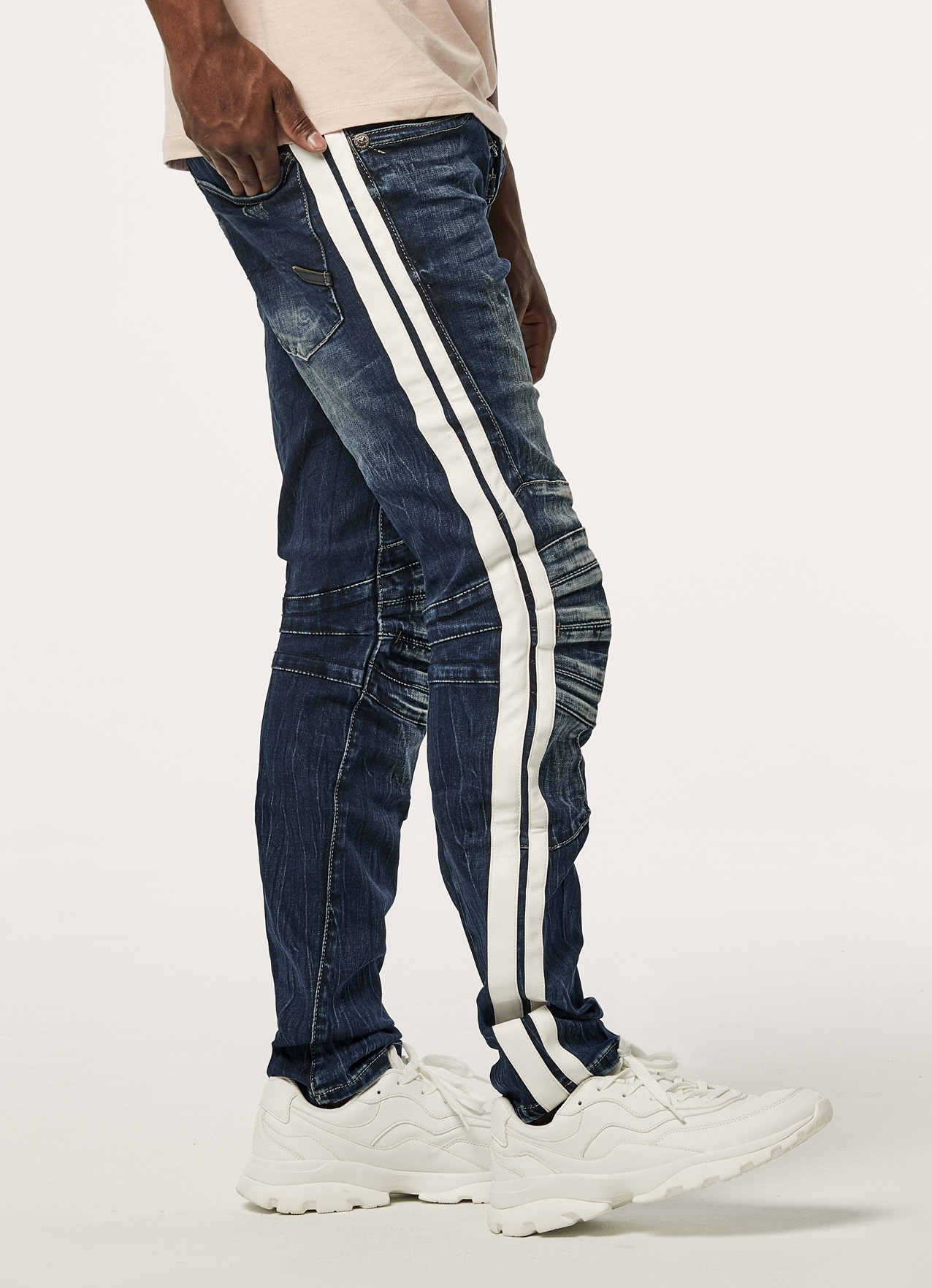 parasuco jeans with stripe